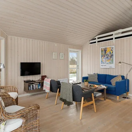 Gorgeous In With House Sea View *